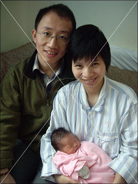 Hu Jia Family